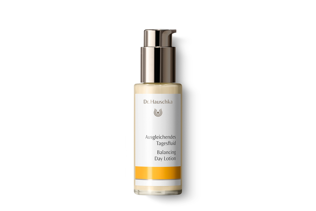 dr-hauschka-balancing-natural-hydrating-daily-lotion-for-face-50-ml-1670342332